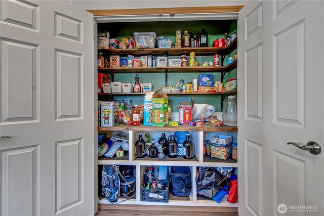 15334 104th Avenue SE, Yelm, WA 98597