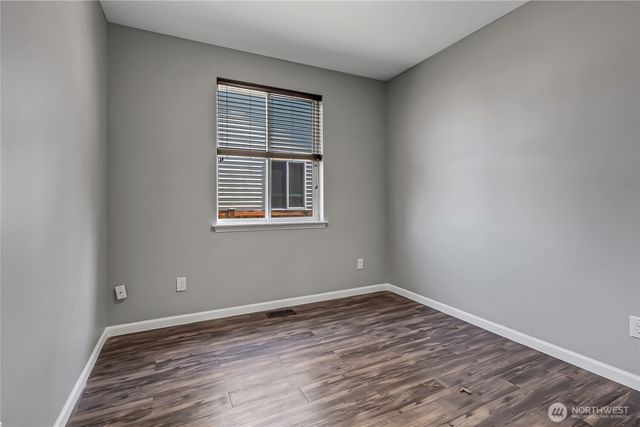 15334 104th Avenue SE, Yelm, WA 98597