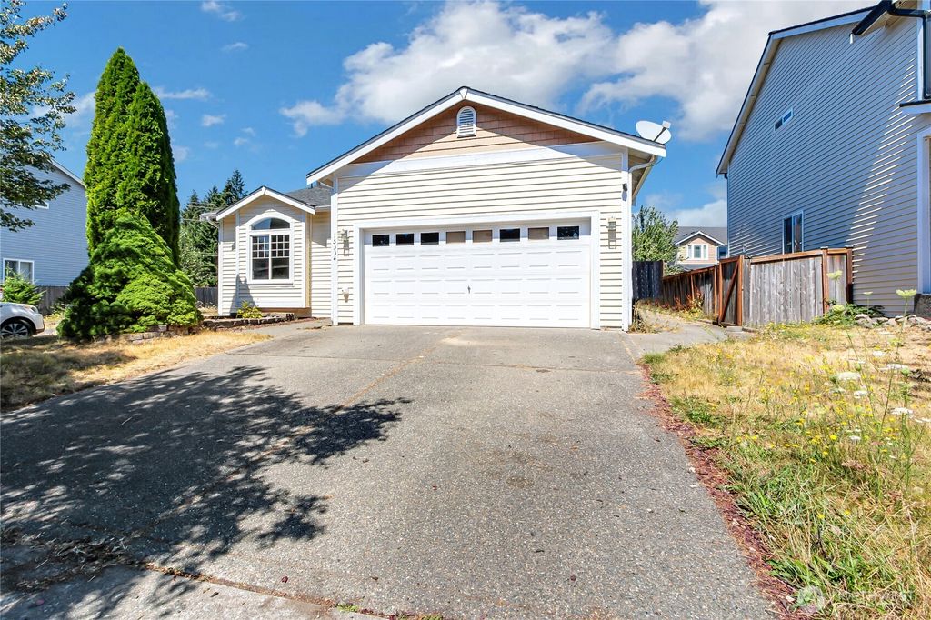 15334 104th Avenue SE, Yelm, WA 98597
