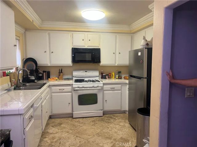 13540 Hubbard Street 39, Los Angeles, CA 91342
