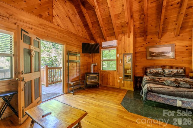 49 Creekside Loop, Spruce Pine, NC 28777