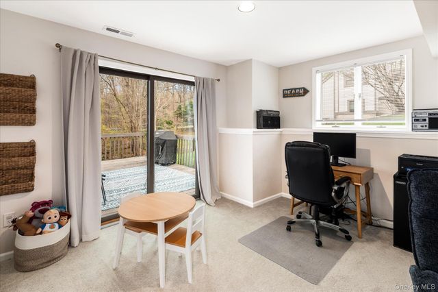 34 Adela Court, Yorktown Heights, NY 10598