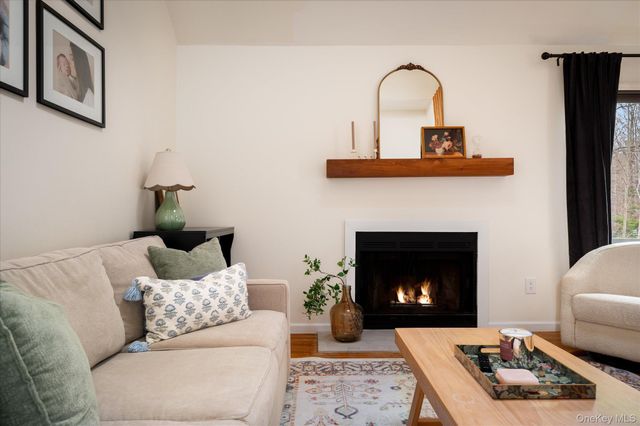 34 Adela Court, Yorktown Heights, NY 10598