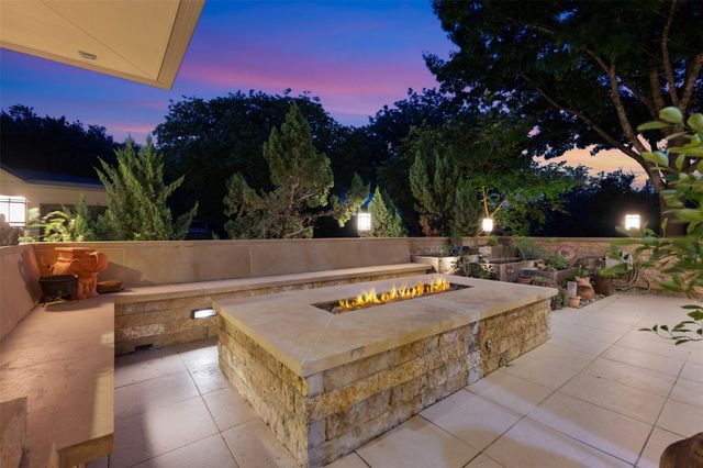 901 Brushy Bend DR, Round Rock, TX 78681