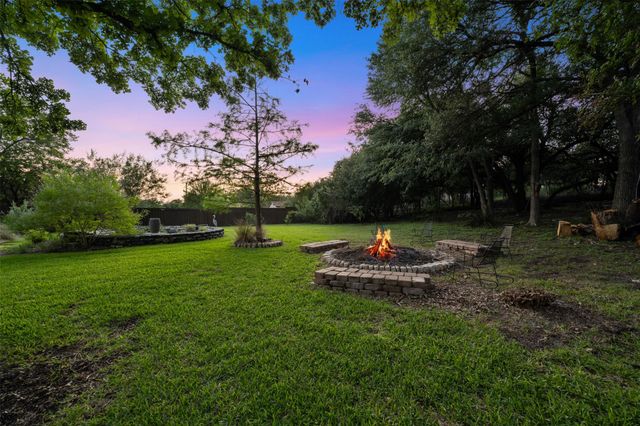 901 Brushy Bend DR, Round Rock, TX 78681