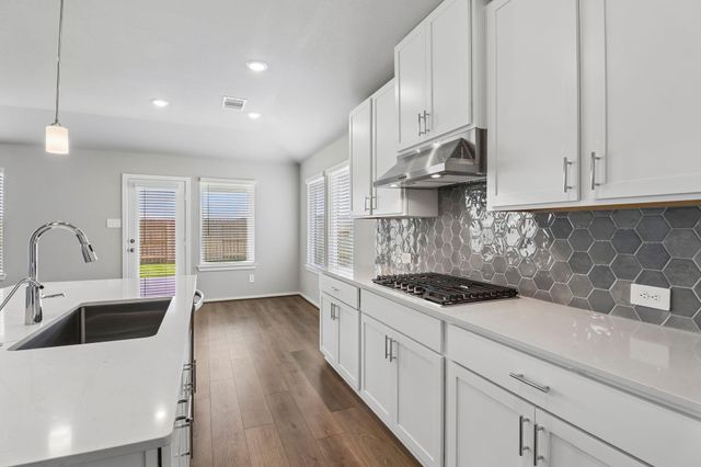 31106 De La Guerra, Huffman, TX 77336