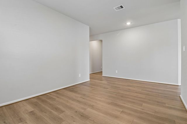31106 De La Guerra, Huffman, TX 77336