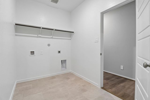 31106 De La Guerra, Huffman, TX 77336