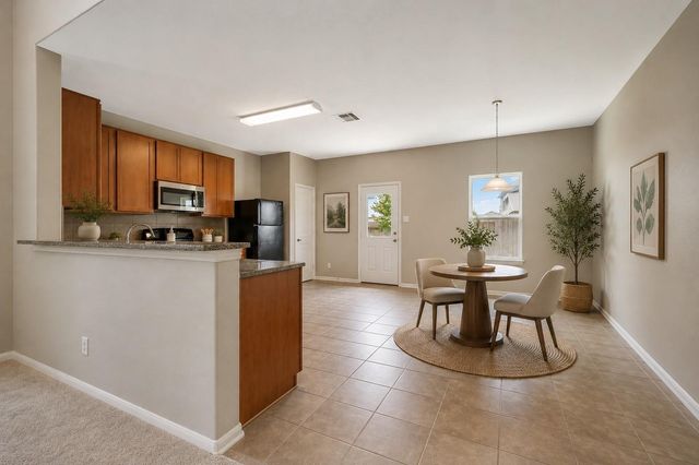 3105 Cambridge Meadows Lane, Dickinson, TX 77539