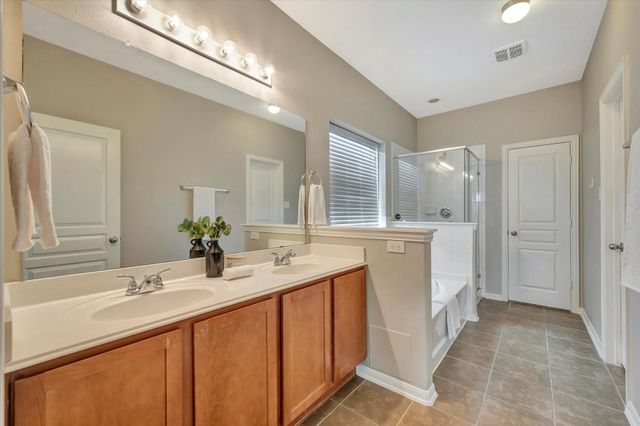 3105 Cambridge Meadows Lane, Dickinson, TX 77539