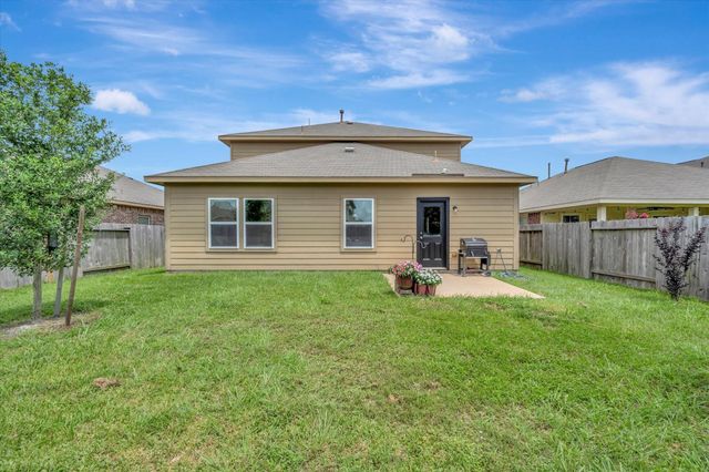 3105 Cambridge Meadows Lane, Dickinson, TX 77539
