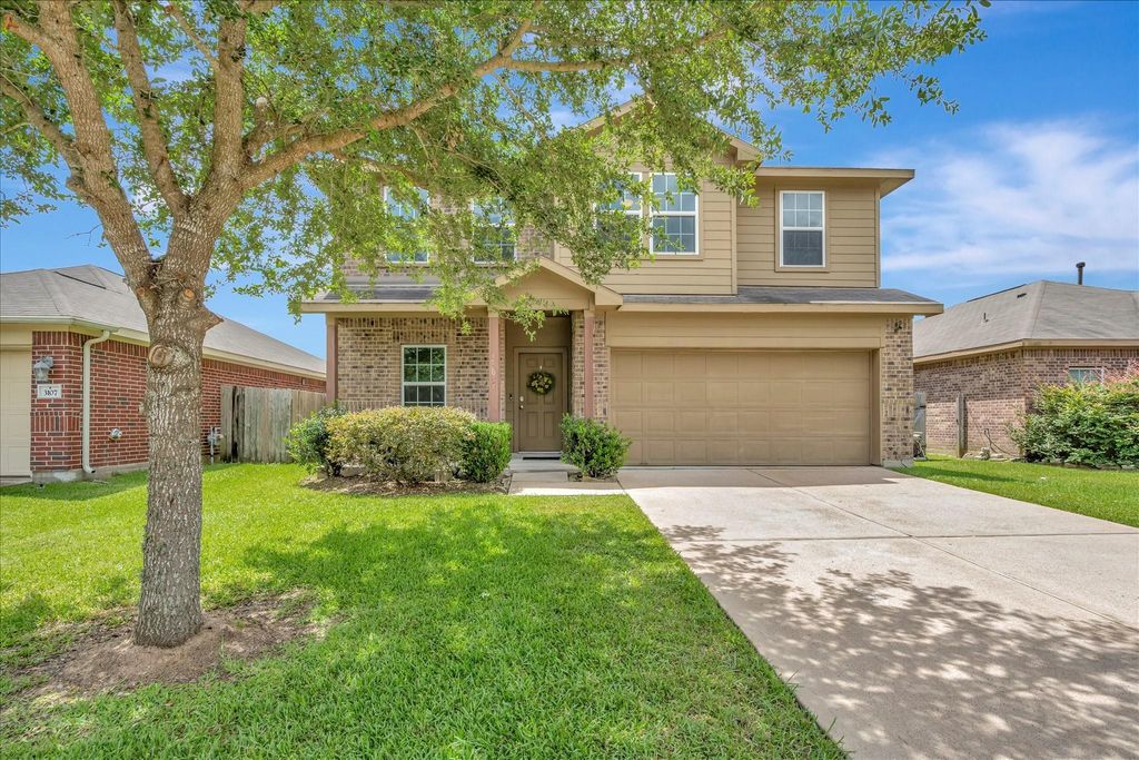 3105 Cambridge Meadows Lane, Dickinson, TX 77539