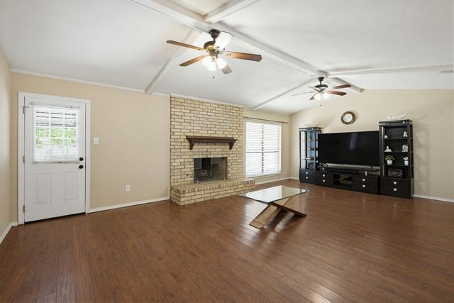 2127 Tampico Drive, Carrollton, TX 75006