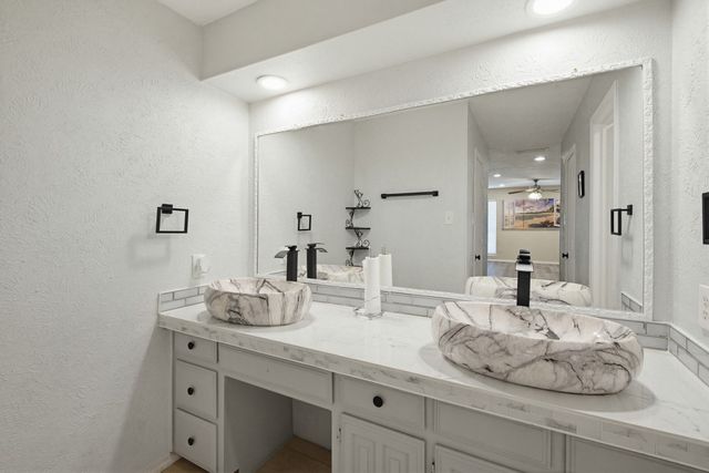 2127 Tampico Drive, Carrollton, TX 75006