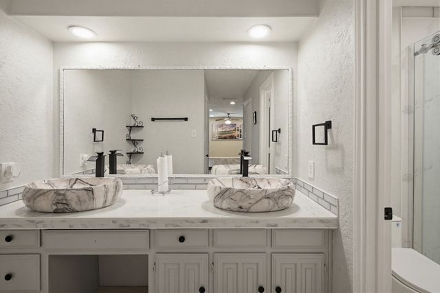 2127 Tampico Drive, Carrollton, TX 75006