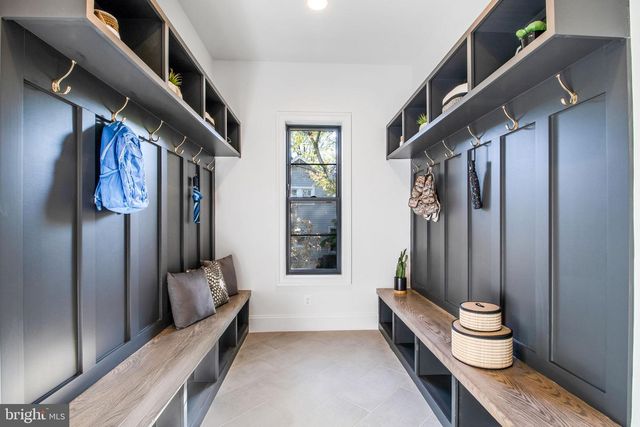 2816 N TUCKAHOE ST, Arlington, VA 22213