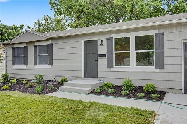 9918 Benson Street, Overland Park, KS 66212