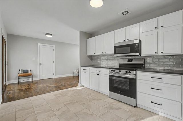 9918 Benson Street, Overland Park, KS 66212
