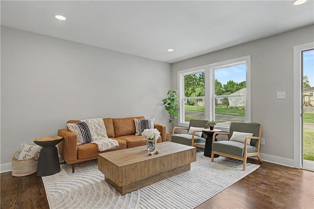 9918 Benson Street, Overland Park, KS 66212