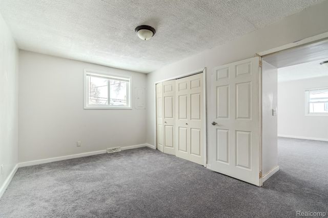 11084 Cadillac Avenue, Warren, MI 48089