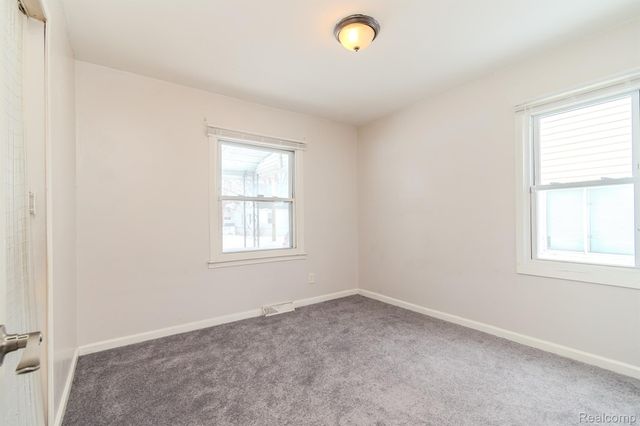 11084 Cadillac Avenue, Warren, MI 48089