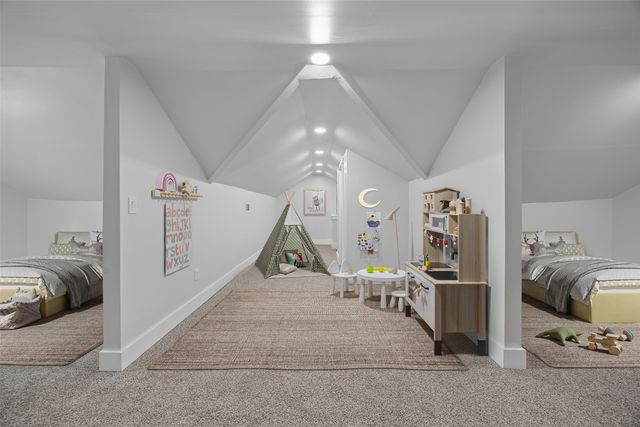 206 S Edgefield Avenue, Dallas, TX 75208