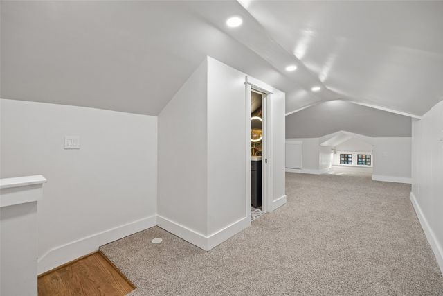 206 S Edgefield Avenue, Dallas, TX 75208