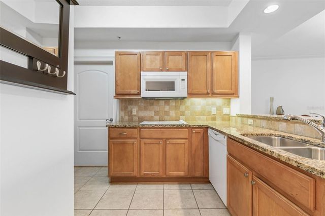 102 YACHT HARBOR DRIVE 273, Palm Coast, FL 32137