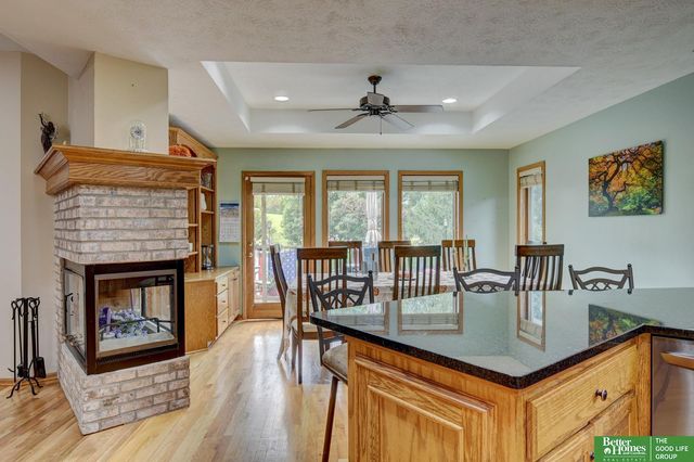 8883 Verdon Circle, Plattsmouth, NE 68048