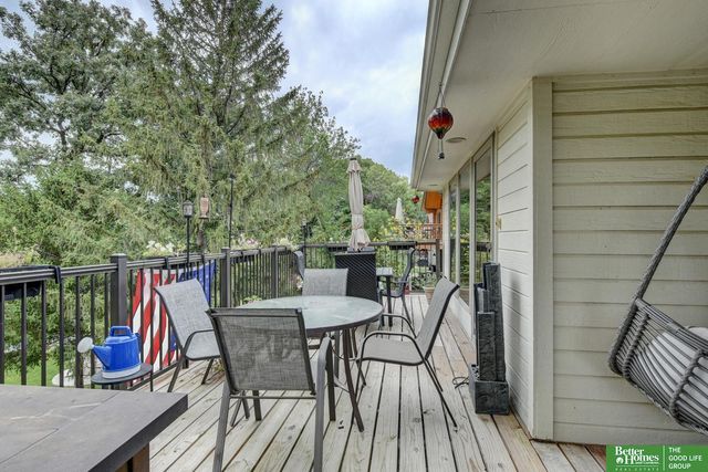 8883 Verdon Circle, Plattsmouth, NE 68048