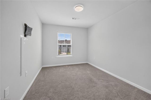 814 Falls Grove Trail, High Point, NC 27265
