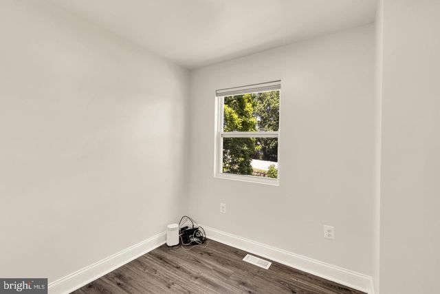 1002 58TH AVE, Capitol Heights, MD 20743