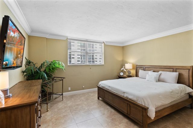 4250 GALT OCEAN Drive 8L, Fort Lauderdale, FL 33308