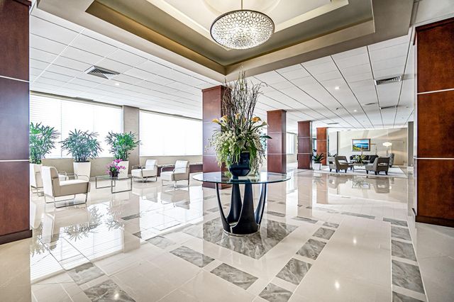 4250 GALT OCEAN Drive 8L, Fort Lauderdale, FL 33308