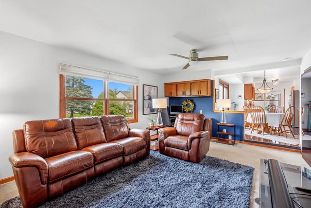 3928 Anita LANE, Franklin, WI 53132