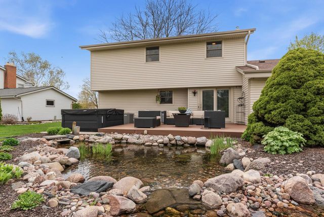 3928 Anita LANE, Franklin, WI 53132