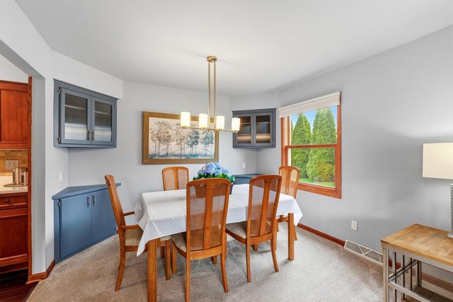 3928 Anita LANE, Franklin, WI 53132