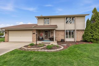 3928 Anita LANE, Franklin, WI 53132