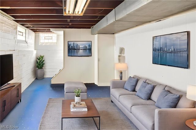 3145 W 138th Street, Cleveland, OH 44111