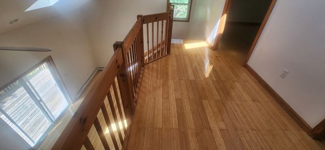 12 Cornwall Pl, Farmington, NH 03835