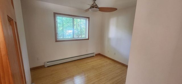 12 Cornwall Pl, Farmington, NH 03835