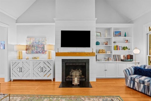 7 Ibis Circle, Greensboro, NC 27455