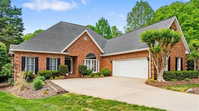 7 Ibis Circle, Greensboro, NC 27455