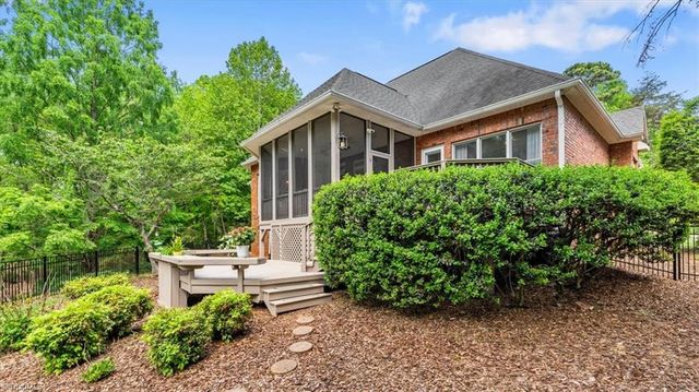 7 Ibis Circle, Greensboro, NC 27455