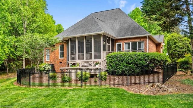 7 Ibis Circle, Greensboro, NC 27455