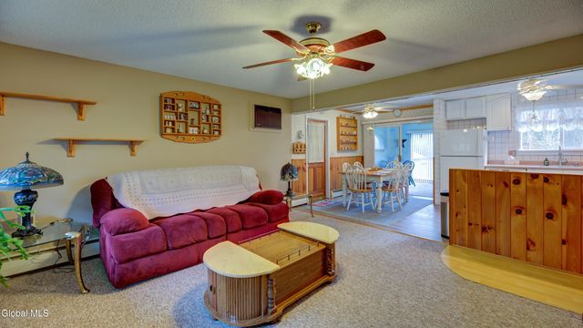 652 County Hwy 122, Johnstown, NY 12078