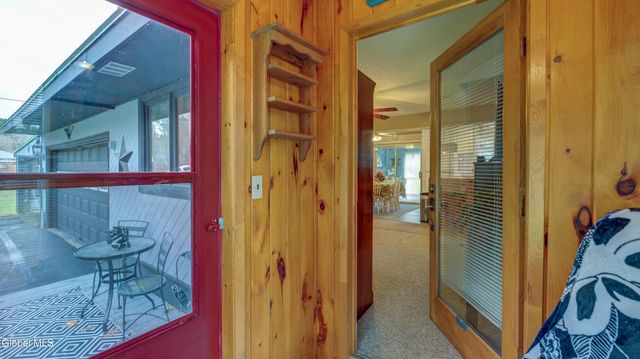 652 County Hwy 122, Johnstown, NY 12078