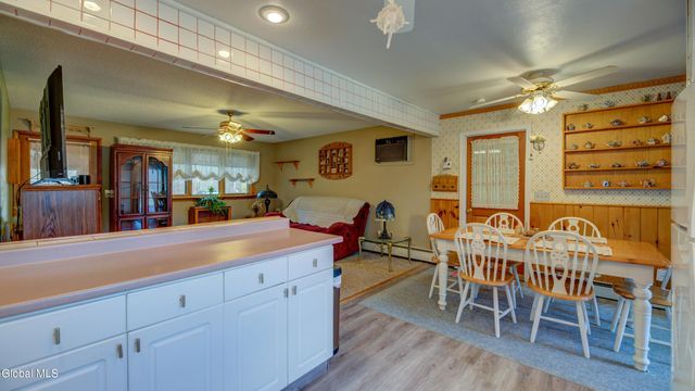 652 County Hwy 122, Johnstown, NY 12078