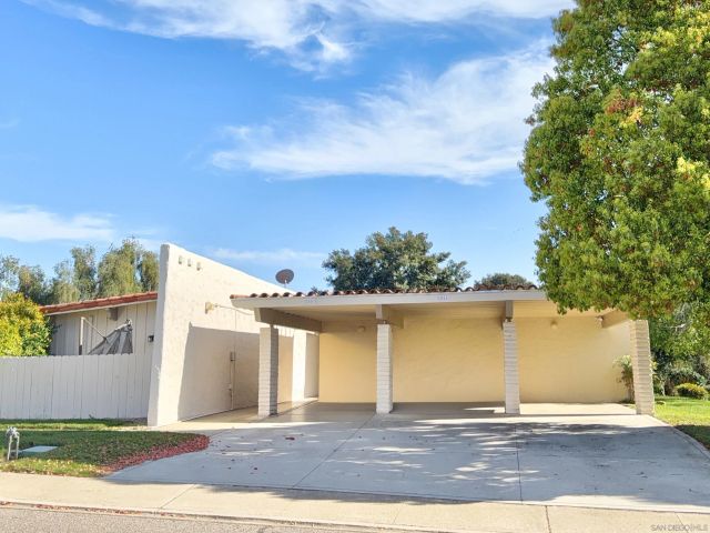 12453 Rios Rd, San Diego, CA 92128