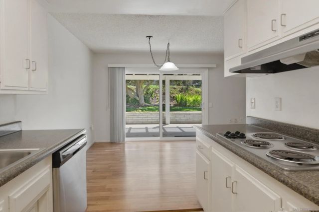 12453 Rios Rd, San Diego, CA 92128